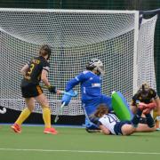 Melanie Wilkinson scores for Hampstead against Beeston