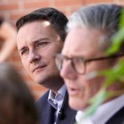 Labour health secretary Wes Streeting with Prime Minister Keir Starmer (Image: PA)